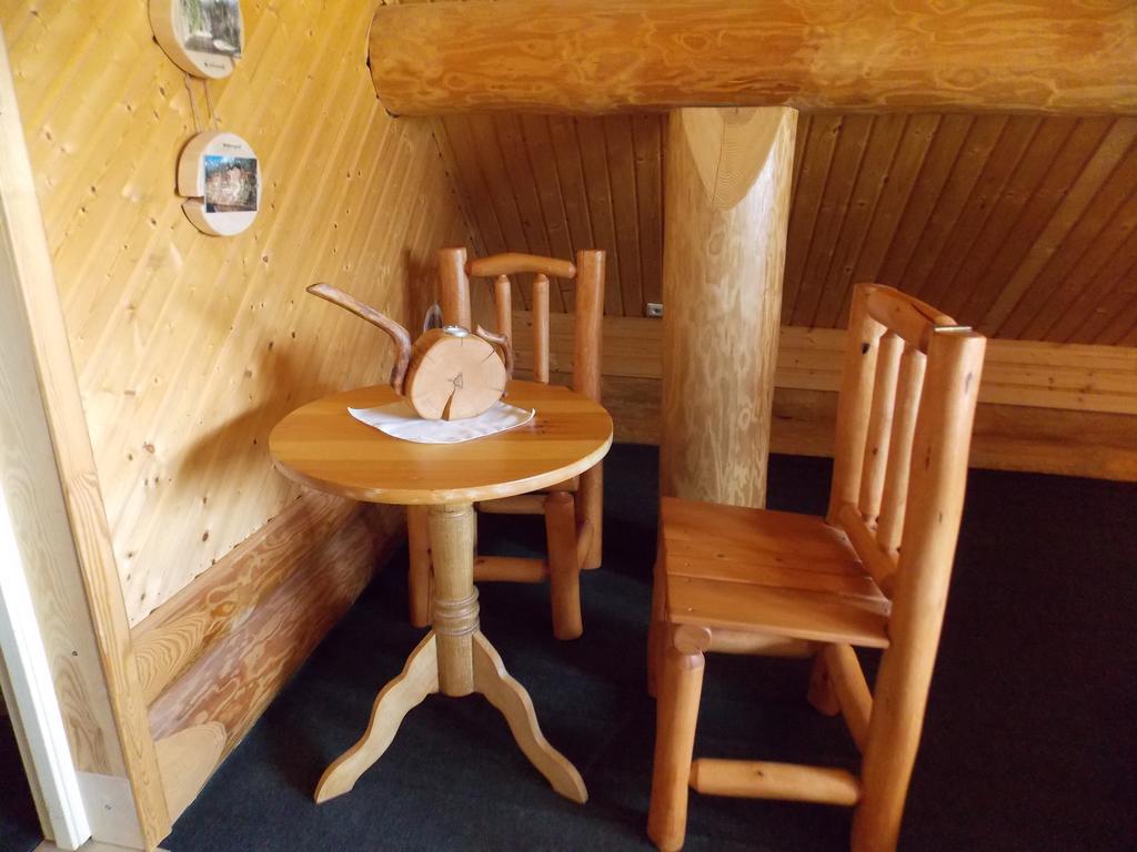 Guest House Kalnini Karli Bilik gambar
